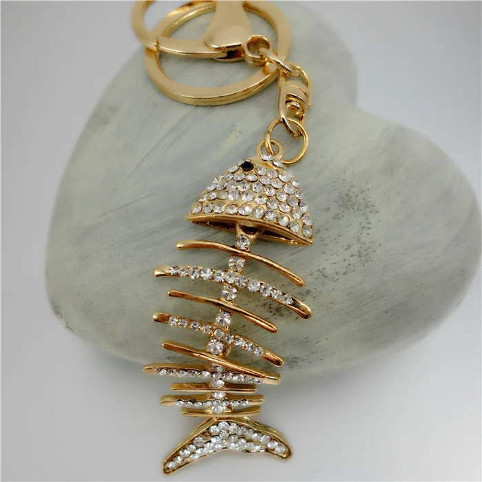 

Adojewello Jewelry Rhinestone Crystal Personality Fishbone Keychain Keyring For Car Handbag Chram Key Holder