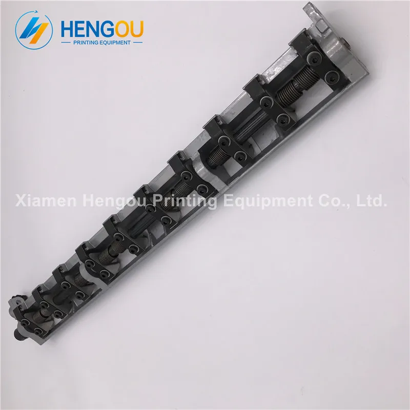 

1 Piece G4.014.001F Hengoucn sm52 gripper bar