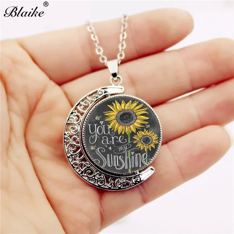 

Blaike "You Are My Sunshine Hollow" Vintage Silver/Copper Sunflower Moon & Sun Pendant Clavicle Sweater Chain Necklace For Women