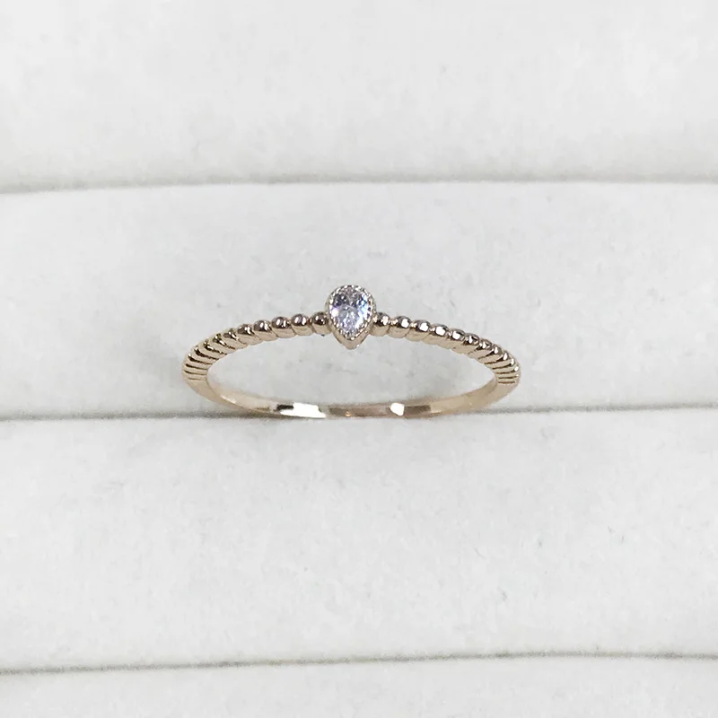 

2017 Brand Real Austrian Crystal Rose Gold Color Zirconia Water Drop Simple Rings for Women Anti Allergies