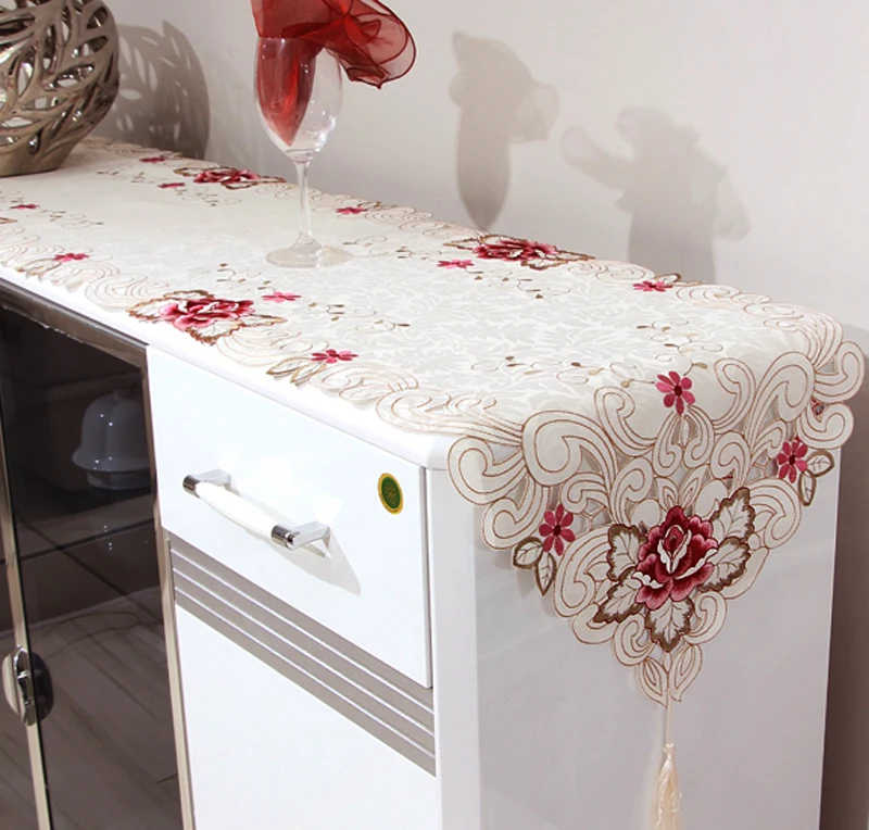 819 Embroidered Table Runner Bed Cover Cloth Tea Flag Tv Cabinet