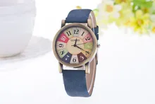 Reloj Mujer GUOTE Vintage Casual Quartz Montre Femmes Bracelet En Cuir Robe Montres Relogio Feminino Arc-En-Couleur Nombre Horloge