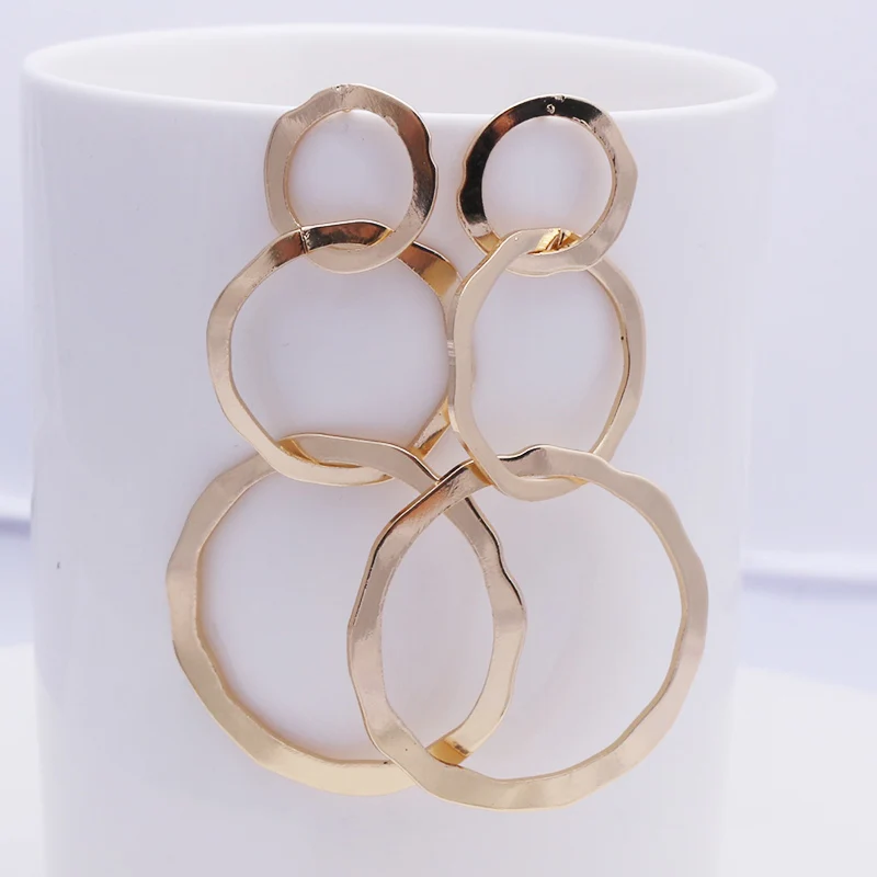 New Hollow Round Circle Creative Fashion Geometric Metal Earrings for Women Jewelry Brincos Trendy Punk Style geometric earrings