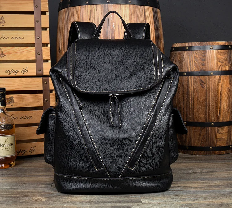 Color Black Front View of Woosir Large Vintage Leather Backpack