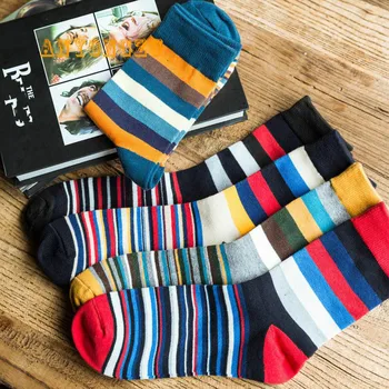 

5pair/lot Anyongzu New high quality men's stockings in fashion color striped men's socks autumn winter cotton socks
