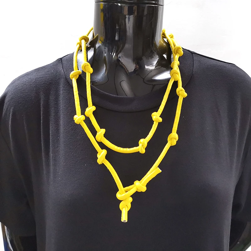 YD& YDBZ Новое желтое кожаное ожерелье для женщин модное ожерелье с кулоном Длинная цепочка ручной работы ювелирные изделия панк готический чокер цепь