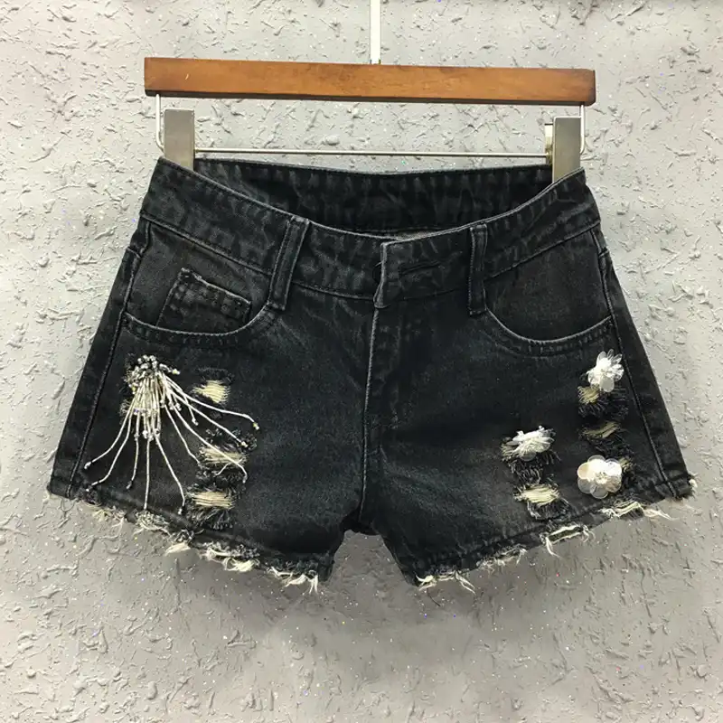 short jeans preto rasgado feminino