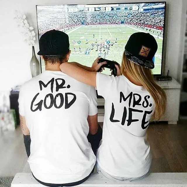 

Europe and American Street Fashion Lovers Print Letter MR. GOOD and MRS. LIFE men's and women's T-shirt Cotton Short Sleeve Tee