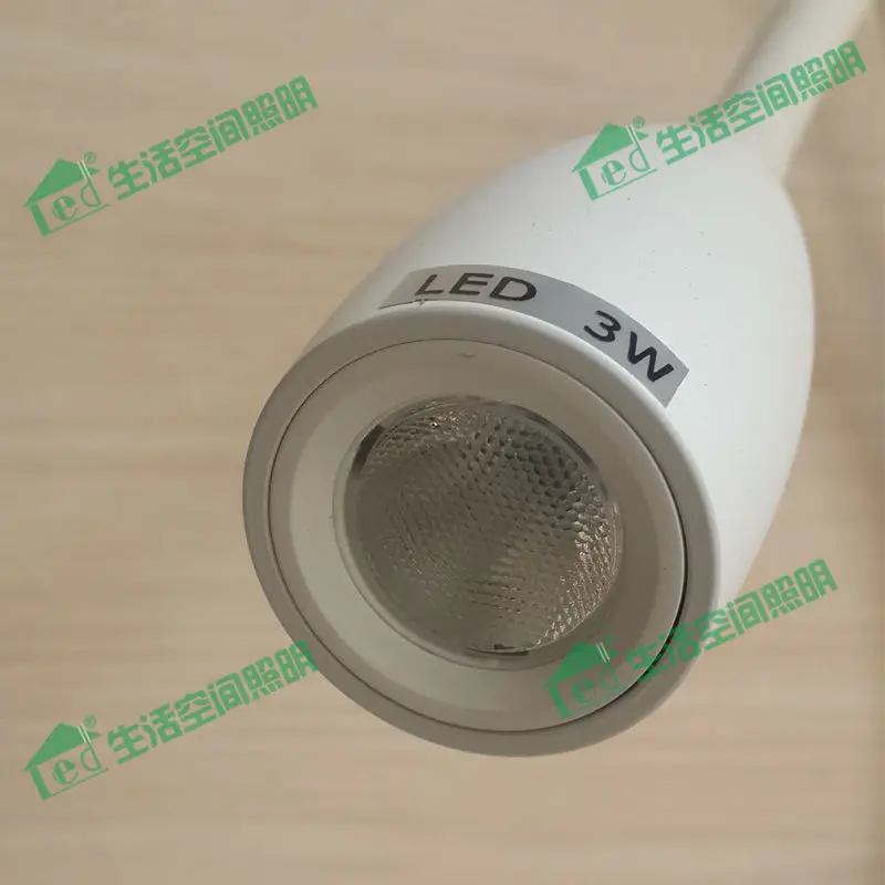 R01301A TDW W (1)