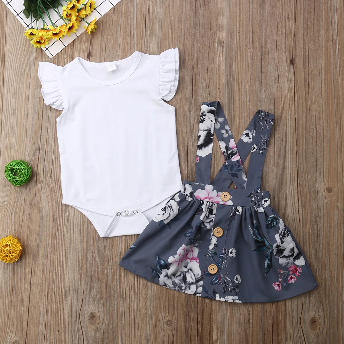Одежда для новорожденных девочек; боди с рукавами-крылышками+ юбка на бретелях с цветочным принтом; летняя одежда из 2 предметов