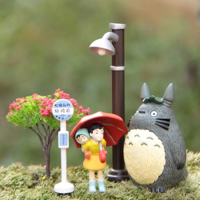 

Ghibli My Neighbor Totoro Umbrella Set Model PVC Action Figure Mei Doll Toy Gnome Terrarium Figurines Mini Garden Landscape Gift