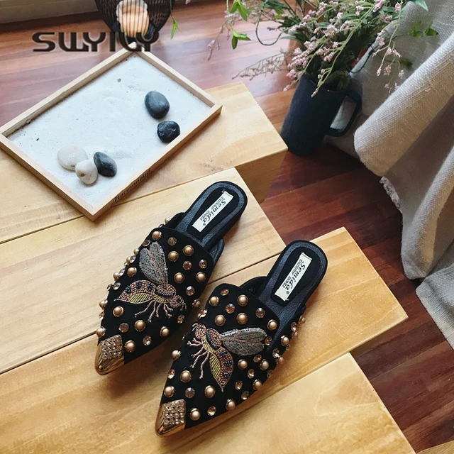SWYIVY Woman Slippers Flats Mulers Shoes 2018 Bee Emboridery Half Slipper Female Rivet Sexy Slides Lady Casual Woman Slippers