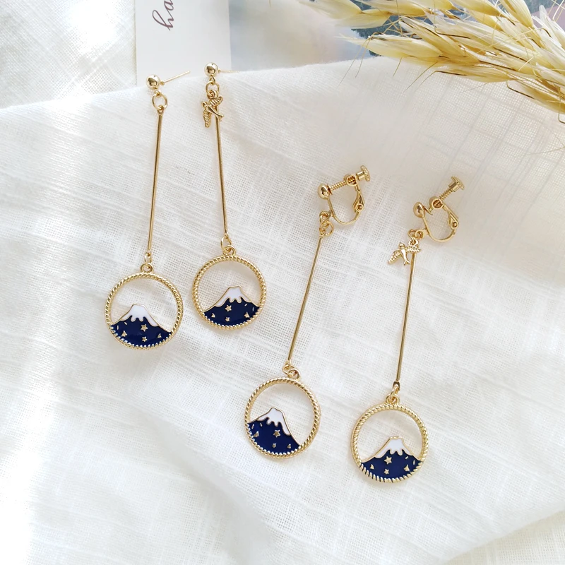 Japan and South Korea sweet white cloud hill long earrings temperament geometric round ear clip student | Украшения и аксессуары