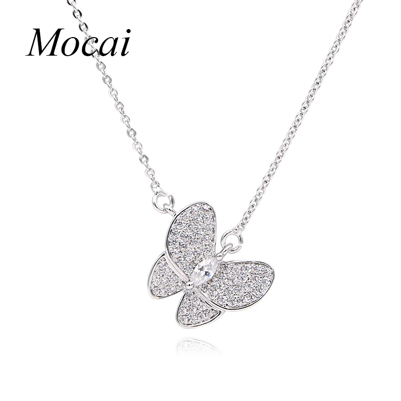 Brightly Butterfly Pendant Necklace Cold Color Short Necklace for Women Cubic Zirconia British Style for font