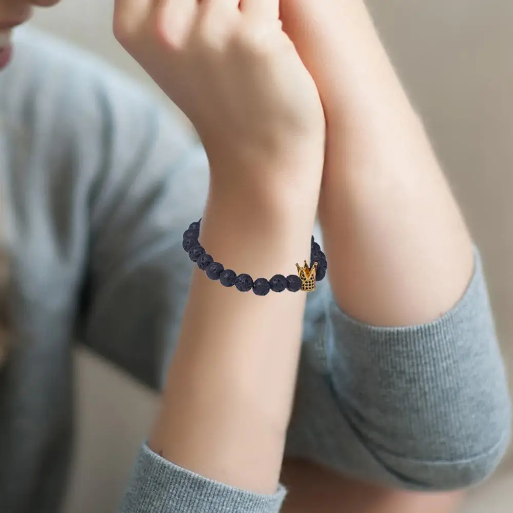 

HIYONG Fashion Women Jewelry Bracelet Stone Black Natural Stone Bracelet 8 mm Lava Charm Bracelet Men Handmade Crown Beads