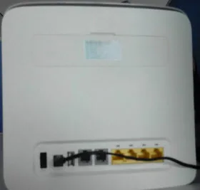 huawei e5186 lte router backside