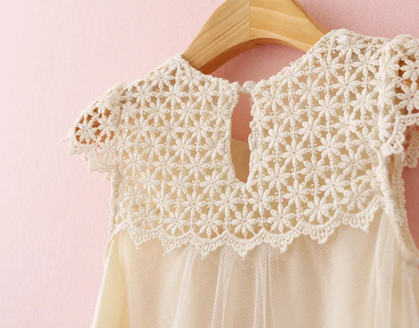 2144537773_745683895