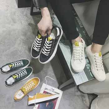 

OUKEDI Brand Men's Skateboarding Shoes Lace Up Sneakers for Men with Low Upper Flat Shoes High Quality Men's Sport Shoes