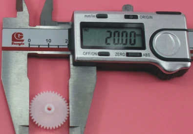 2537443744_1256867612