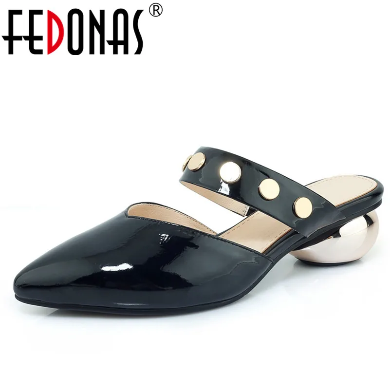 

FEDONAS Women Genuine Leather Shoes Woman 2020 New Summer Fashion Loafer Top Quality Slippers Portable Wearproof Sandals