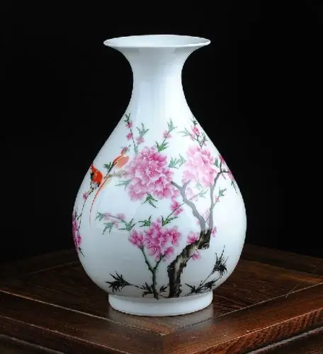 

BOUTIQUE CHINESE ceramics HAND PAINTED Peach flower and bird VASE