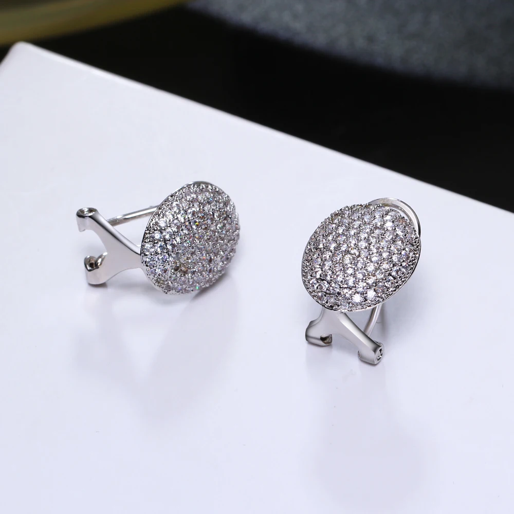 Oval stud earrings (9)