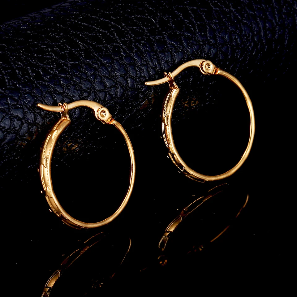 

Stainless Steel Gold Silver Big Hoop Earrings for Women Simple Plain Design Korea Style Statement Earrings Gifts Wholesale