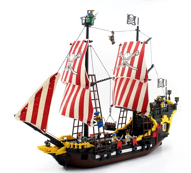 

Model building kits compatible with lego city pirates battle ship 3D blocks Educational model building toys hobbies for children