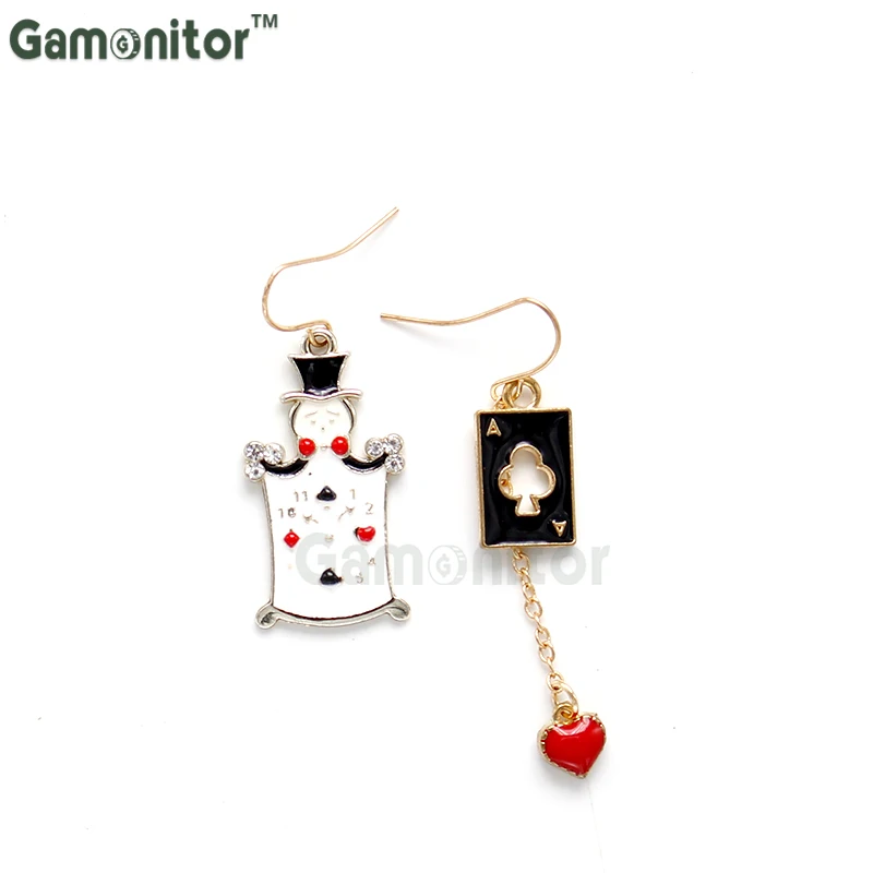 capator poker earrings