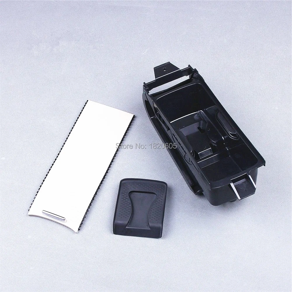 

Original Bidge Shutter Cup Drink Holder Water Beverage Holder For VW Jetta MK5 Golf MK6 R32 Git Rabbit EOS 5KD 862 531T