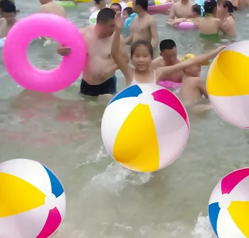 

Free 1pc 60cm big Beach ball Swimming Pool PVC ball Popular 4 colors Outdoor Playful Toys for children Inflatable wholesale