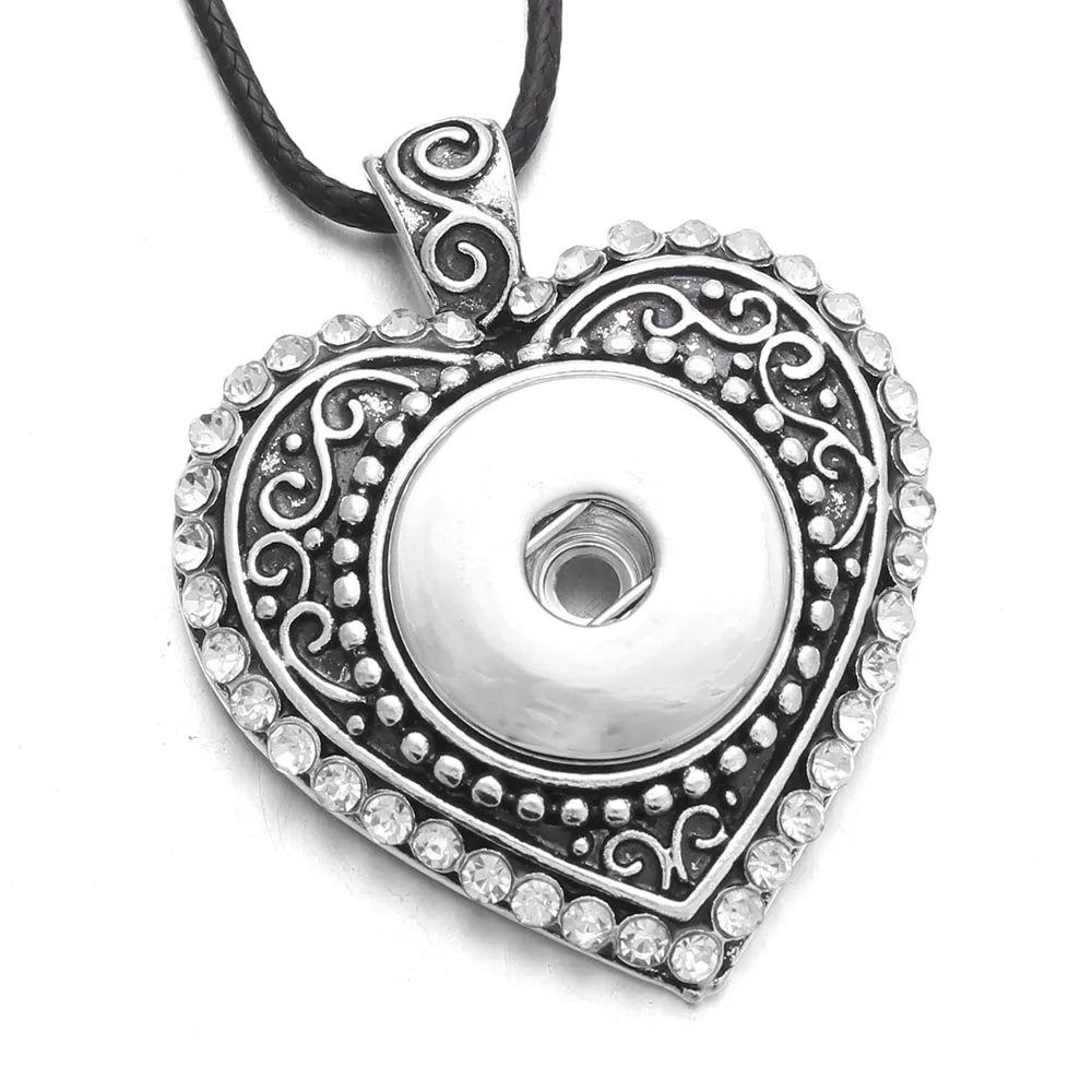 New Heart Necklaces Crystal Snap Button Necklace Fit 18mm Snap Buttons Pendant Necklaces Women Snap Jewelry