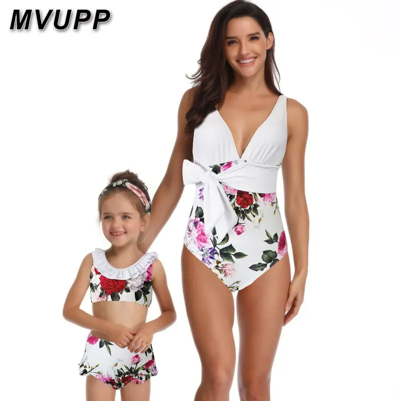 family look clothes mother daughter swimsuit for mommy and me swimwear Floral print matching outfits clothes big litter sisters