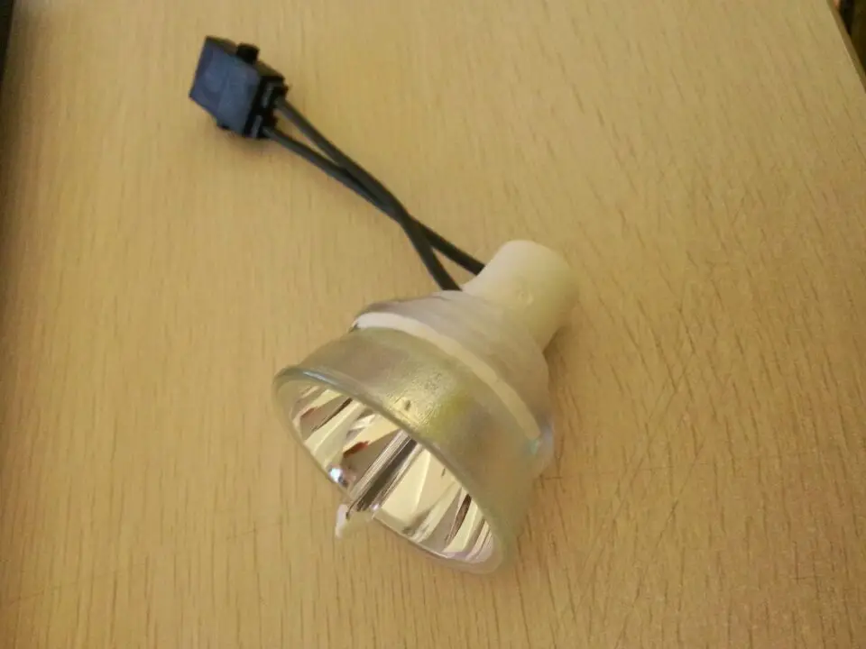 Лампа для проектора TLPLW15/SHP113 TDP-EW25/TDP-EW25U/TDP-EX20/TDP-EX20U/TDP-ST20/TDP-SB20/ST20 | Электроника