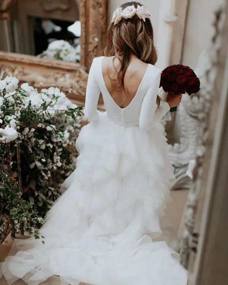

2019 New Dersign Long Sleeve Wedding Dress Sexy Backless Vestido De Noiva Tulle Tiered Court Train lawn Wedding G