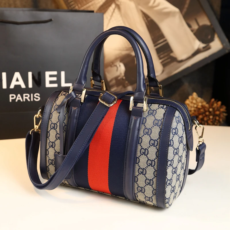 

2017 Time-limited Hot Sale Interior Compartment Patchwork Polyester Casual Women Zipper Bucket Shoulder Bags Embroidery Soft