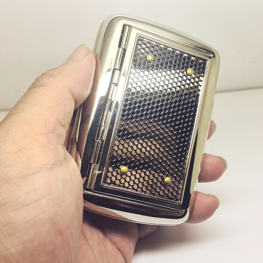 

good Creative Portable Active Flip Stoage Box Moisture Seal Cigarette Case Fine Smoke Case Three types to choose