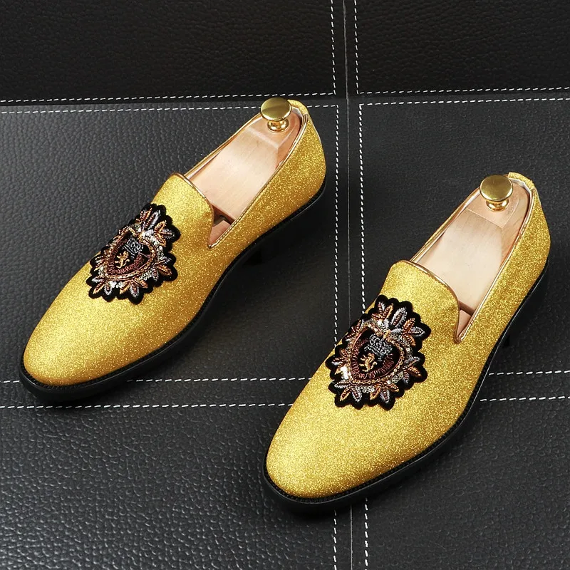Дизайнерские мужские элегантные туфли на плоской подошве с вышивкой в виде короны; лоферы; мужская модельная обувь; свадебные туфли; sapato social masculino; джентльмен