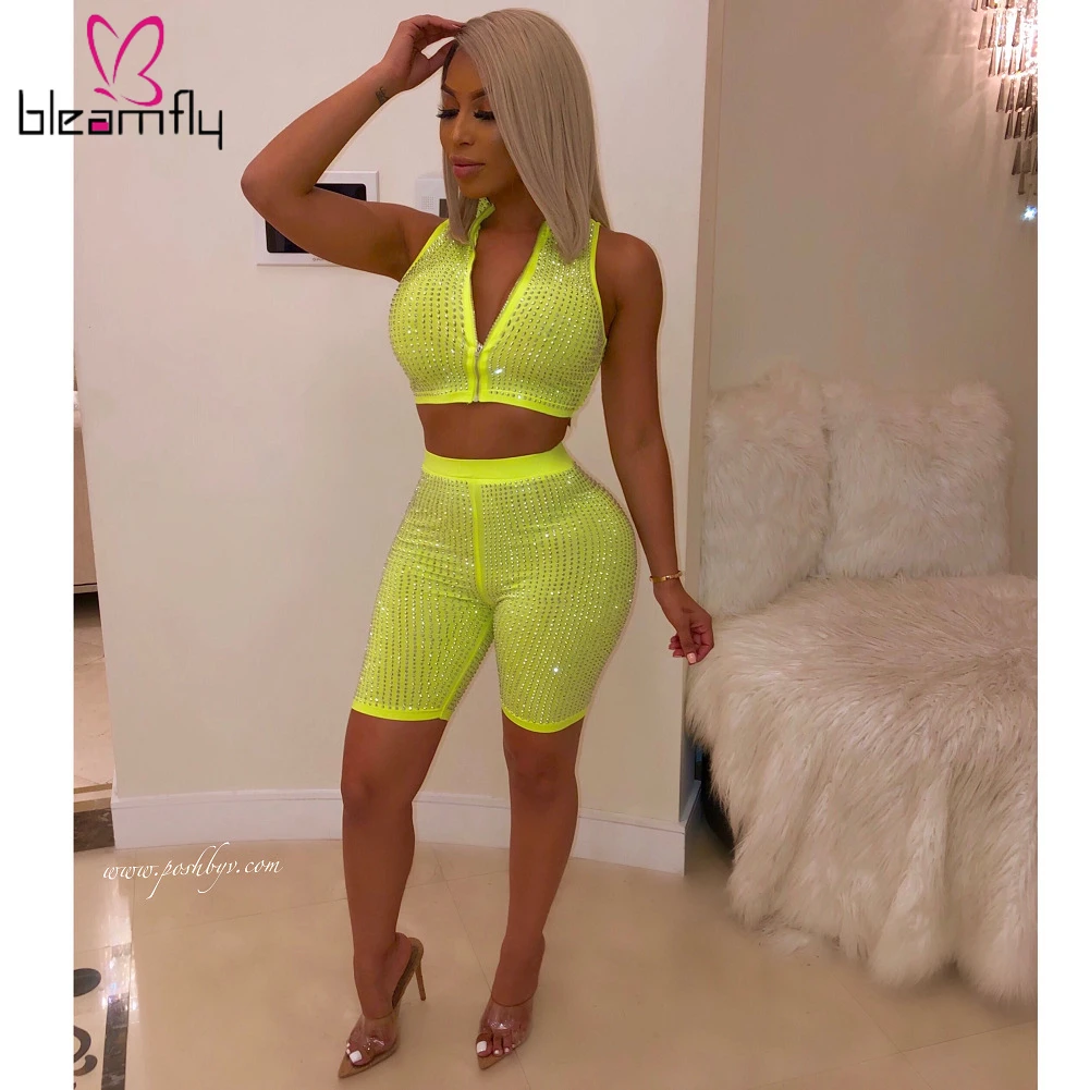 

2019 Women Summer Fashion Fluorescent Color Hot Drilling Shorts Suit Fashion Sporty Two Piece Set Tracksuit Casual Sexy Outfits