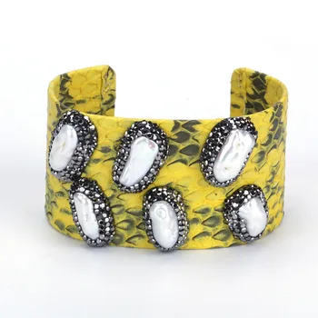 

Natural Big Freshwater Pearl Beads Charm Pave Rhinestone Yellow Real Snake Leather Wide Wrap Open Bangle Cuff Bracelet for Women