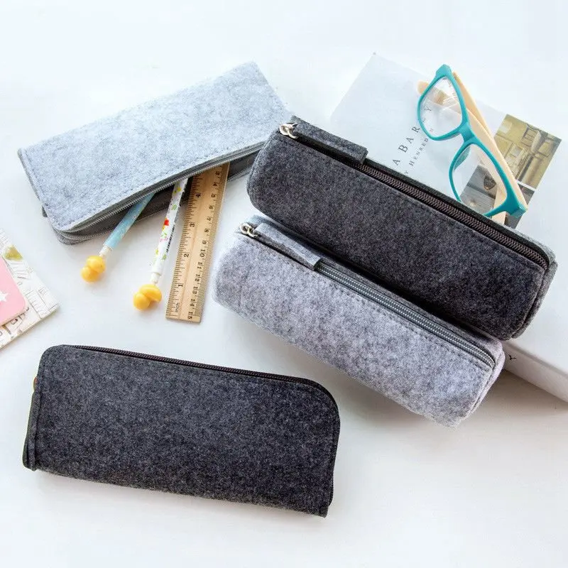 

Multifunction Felt Material Cosmetic Bag Handbag Pillow Shape Travel Makeup Storage Bag Zipper Wash Organizer Students Bags