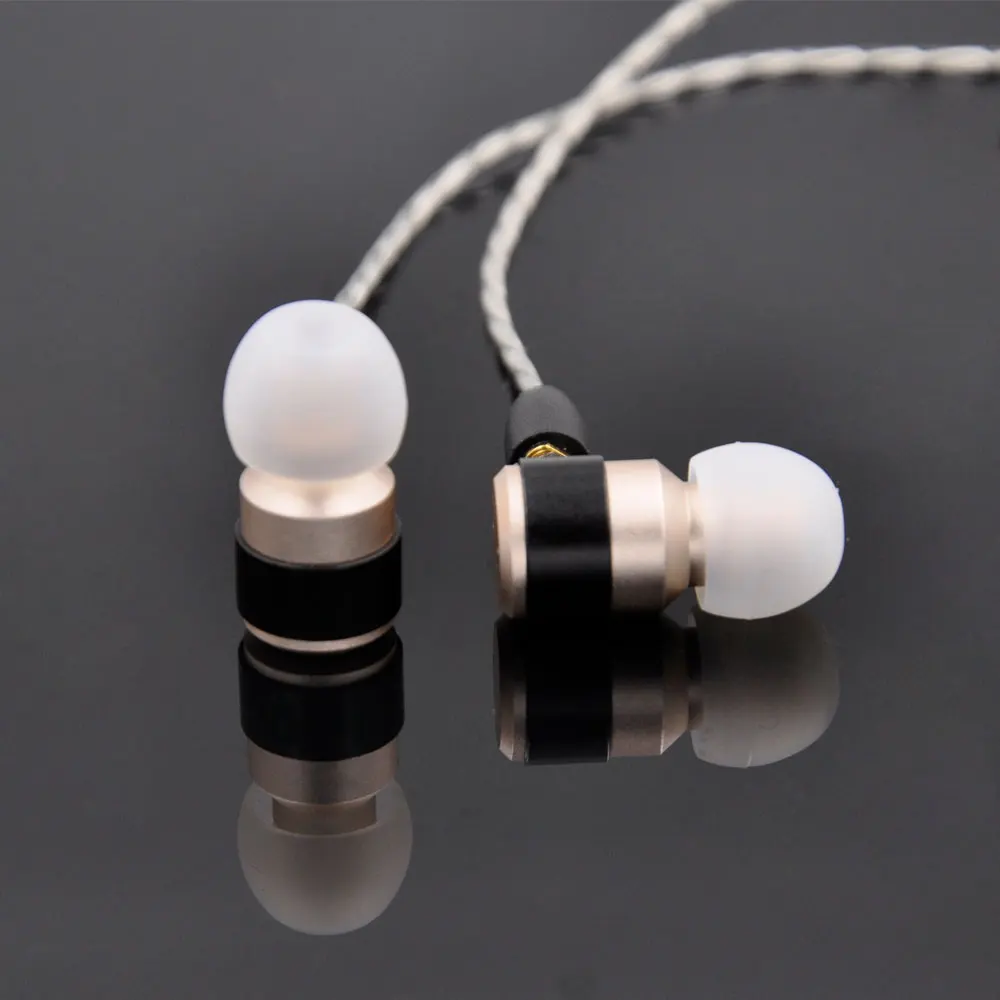 Prix pour Date Moni un Hybride Dans L'écouteur D'oreille 2BA avec 1DD HIFI basse En Métal Dans L'oreille Casque Avec Argent Plaqué Remplaçable Câble MMCX Prix pour Date Moni un Hybride Dans L'écouteur D'oreille 2BA avec 1DD HIFI basse En Métal Dans L'oreille Casque Avec Argent Plaqué Remplaçable Câble MMCX
