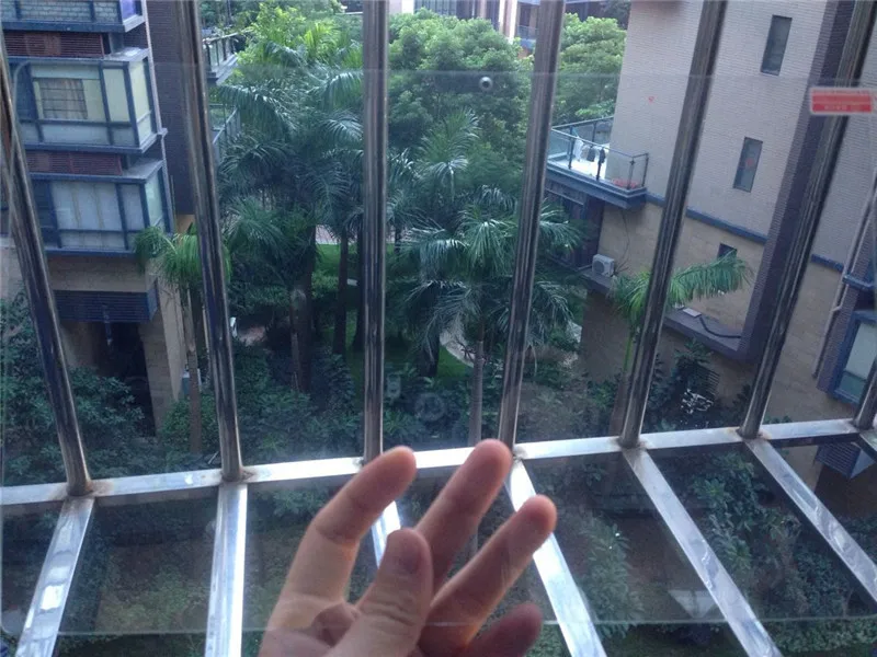 I9 GLASS.jpg