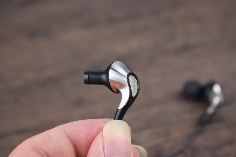 meizu-flow-hyprid-earphonds-for-android-iphone (11)