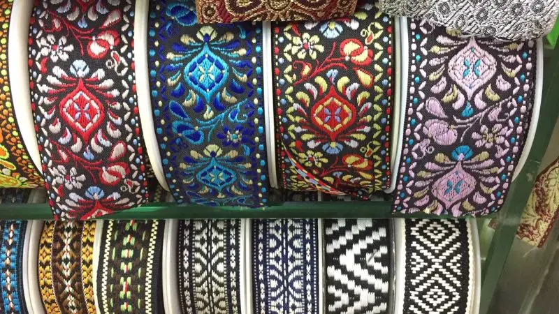 

NEW High-quality 2" 5cm 5yard/lot High quality Woven Jacquard Ribbon black background blue flowers pattern straps and belt lace