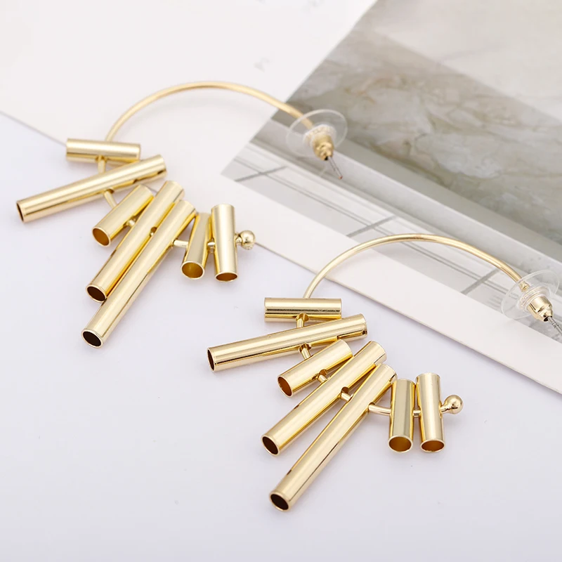 

Flashbuy C-type Gold Alloy Hoop Earrings For Women Female Simple Alloy Hoop Earrings Irregular Exaggeration Earings Decoration