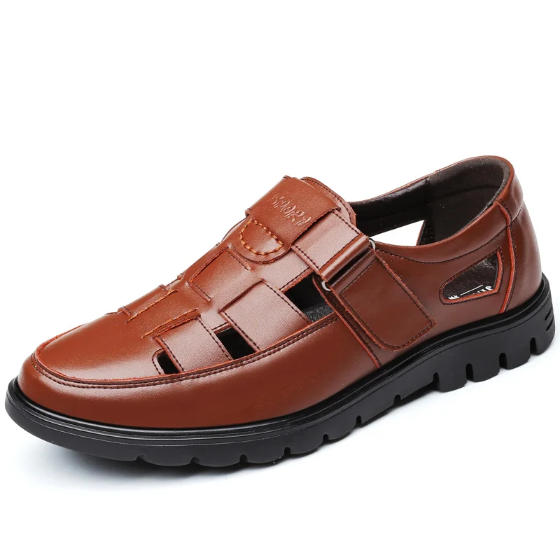 ZJNNK/Новинка; удобные мужские сандалии; цвет черный, коричневый; Мужская Летняя обувь; дышащая повседневная мягкая мужская обувь хорошего качества для отца - Цвет: Brown