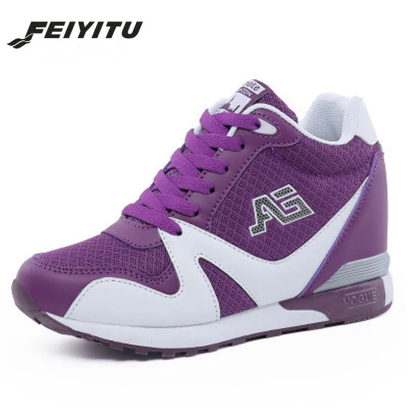 Женские кроссовки на танкетке FeiYiTu новинка 2018 белые высоком каблуке женская