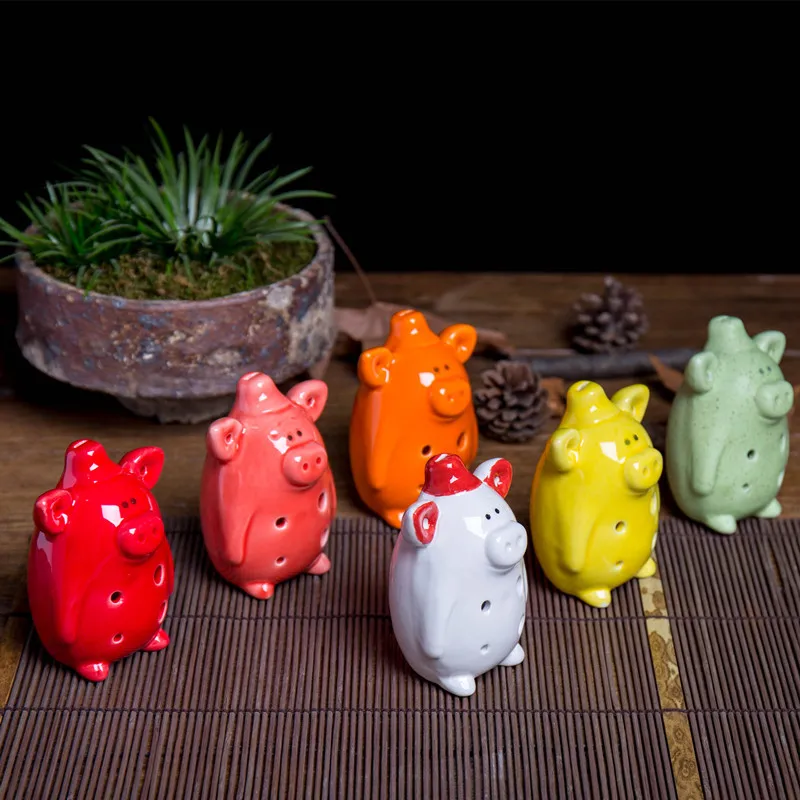 

flute wholesale introduction to animal cartoon modelling rich pig ocarina is suitable for beginners tourist attractions