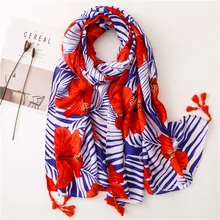 

Visrover New Beach Scarves Flower Print Big Scarf Hijab Soft Handfeeling Summer Woman Scarf With Tassel Cotton Handfeeling Shawl